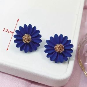 Flower Stud Earrings For Women Girl Fashion